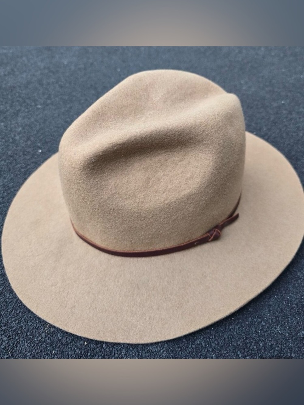 Wide Brim Felt Fedora Hat - Camel with Brown Band